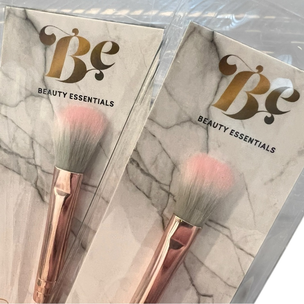 Beauty Essentials Makeup‎ Brush 2 Pc Eyeshadow Grey & Pink Tipped Bristle NEW
